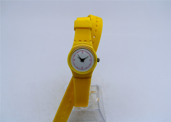 Long silicone strap Plastic Kids Analog Watch With SR626SW battery